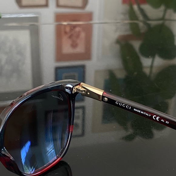 Gucci sunglasses - red tortoise